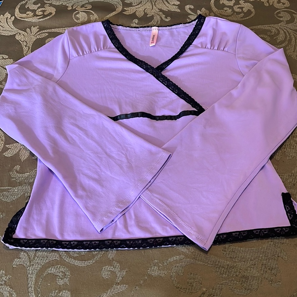 Used top size M by tempted kids